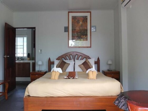 KVC Double Bedroom Apartment A - Photo5