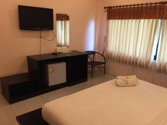 Luxury Resort - Photo3
