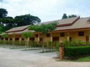 Luxury Resort - Photo4