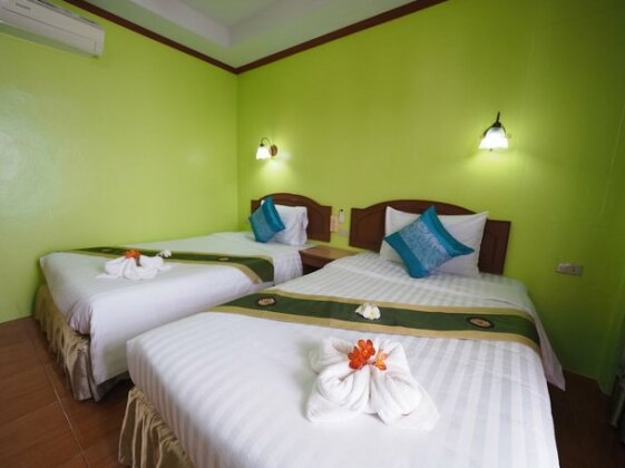 Me Mee Place & Tour - Photo3