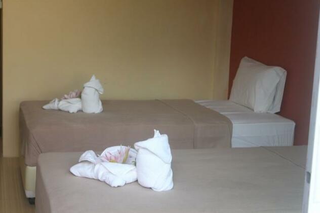 Nichakarn Massage & House - Photo2