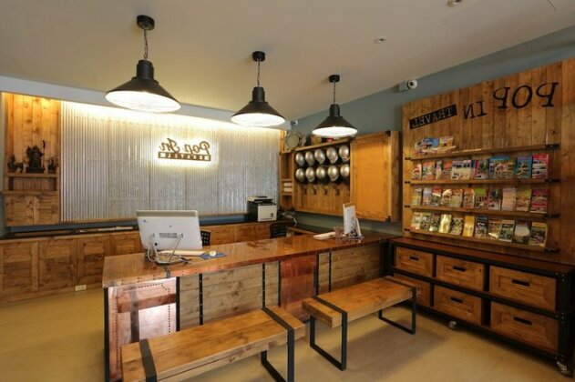 Pop-In Hostel - Photo2