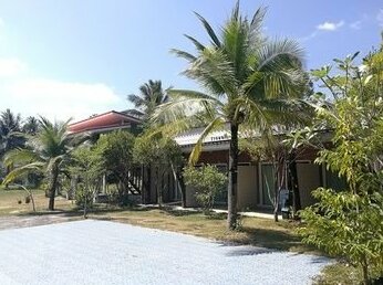Sea Side Home Resort - Photo2