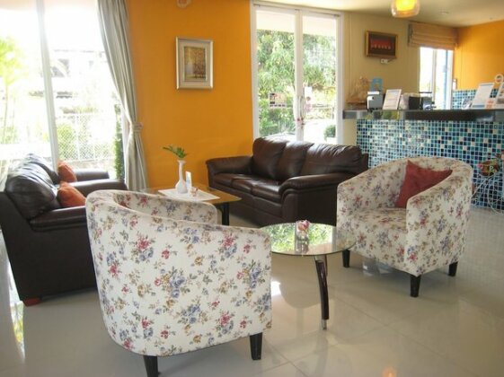 C2 Residence - Photo4
