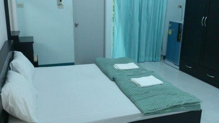 Dhanaporn Apartment - Photo3