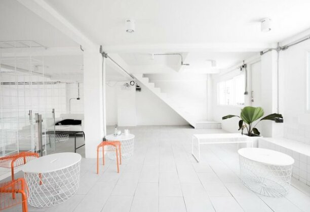 Flat White Cafe x Poshtel - Photo4