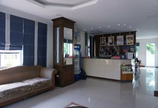 The SR Residence Lampang - Photo2