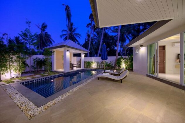 Lipa Talay See - 2 Bedroom Beach Side Villa