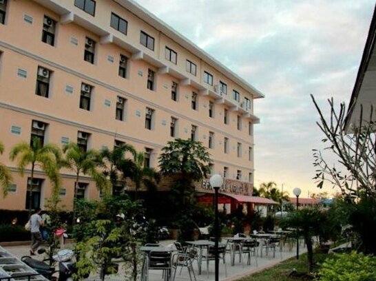 Baiboon Place Hotel & Convention Center - Photo3