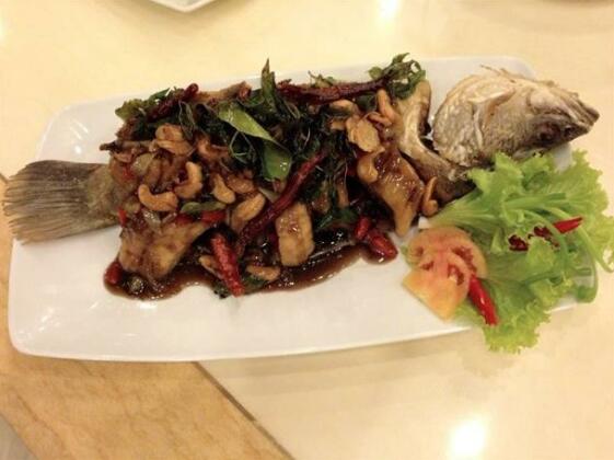 Sirima Thani Hotel - Photo2
