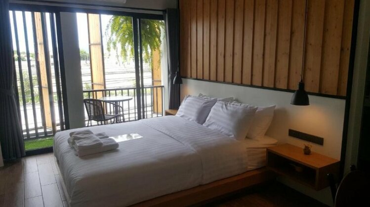 Saya Loft Hostel Lopburi - Photo4