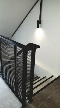 Saya Loft Hostel Lopburi - Photo5