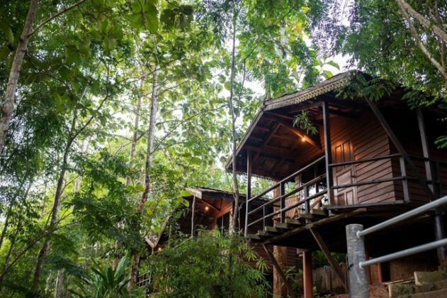 Hot Coffee Guest House and Resort