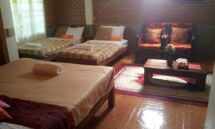 Photo 4