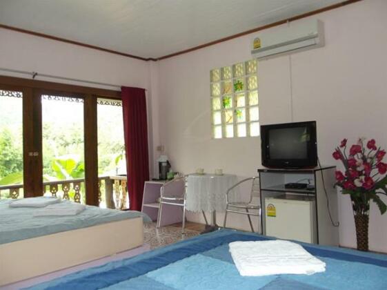 Phuchomjan Resort - Photo4