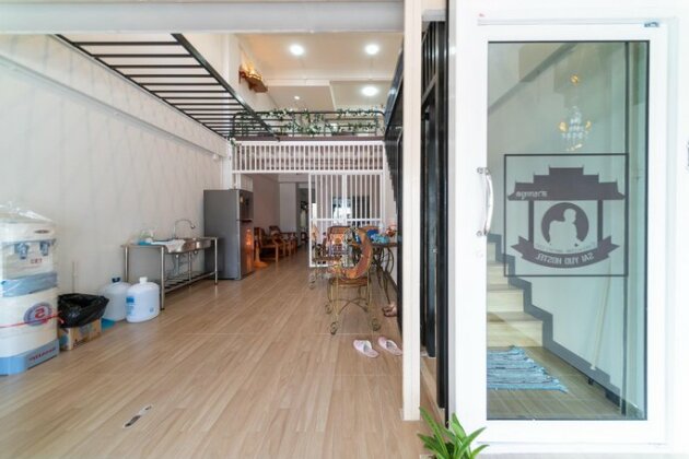 Saiyud Hostel