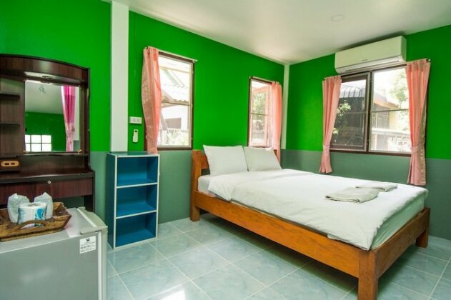 Sarm Mork Guest House - Photo4