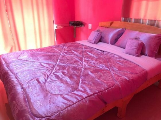 Lan Rom Guesthouse - Photo4