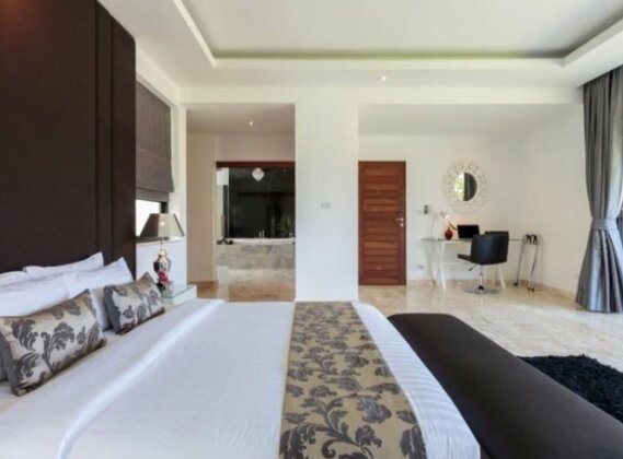 3 Bedroomed Luxury Ban Tai - Photo3
