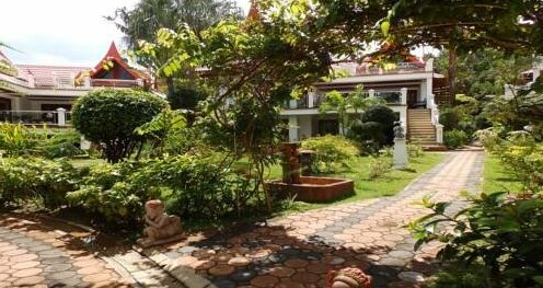 Agnes Residence - Photo2
