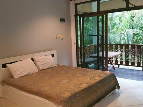 Ban Tai Samui Bungalows - Photo3