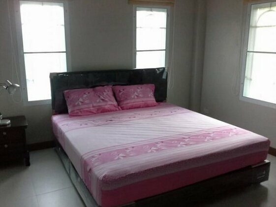 Krisada Beach Resort - Photo3