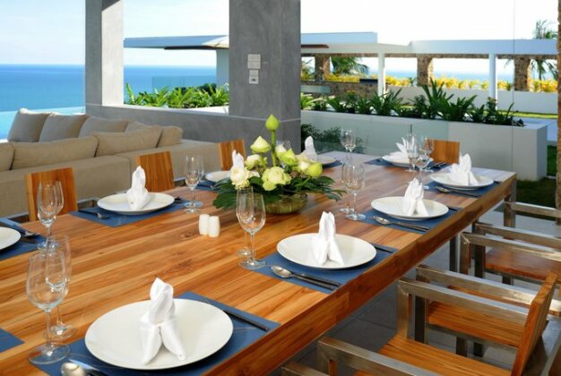 The Blue View - Photo5