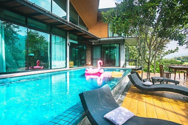 Luxury swimming pool villa with doi suthep view 5BR - Photo4