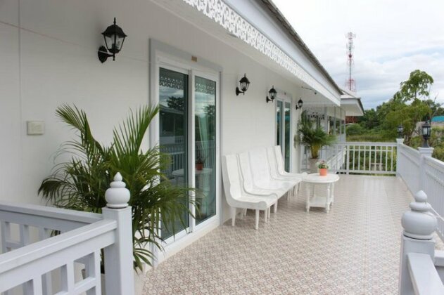 Moeimanee Resort - Photo2