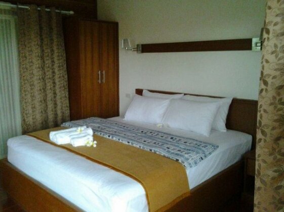 Yuri Resort Mae Sot - Photo4