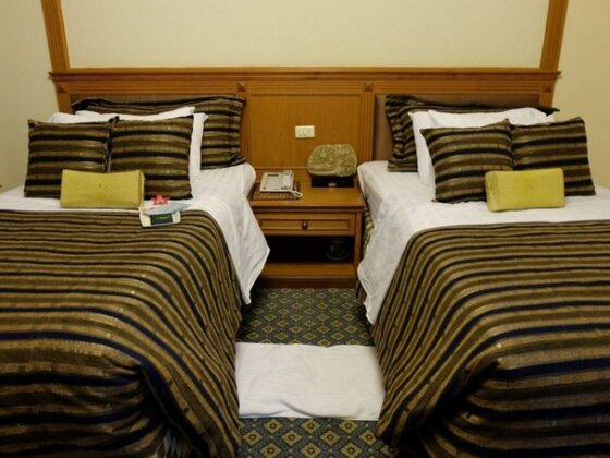 Taksila Hotel - Photo3