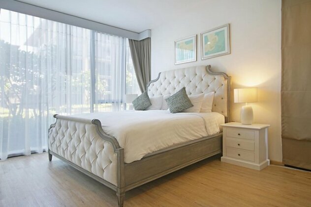 Luxury Oceanfront_pool access apartment - Photo4