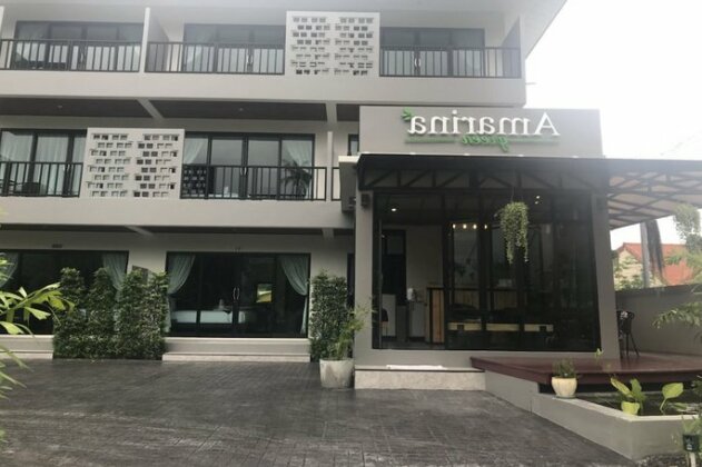 Amarina Green - Photo2