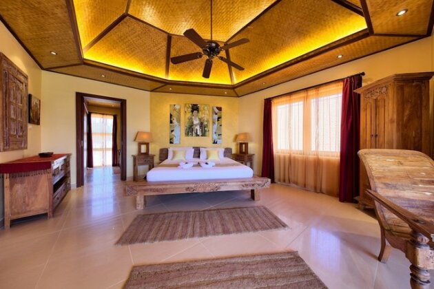 Baan Buaa - 3 Bedroom Beach Side Villa - Photo4