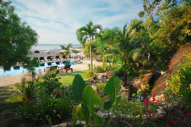Cinnamon Beach Villas - Photo3