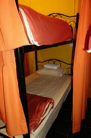 Happy Hippie Hostel - Photo4
