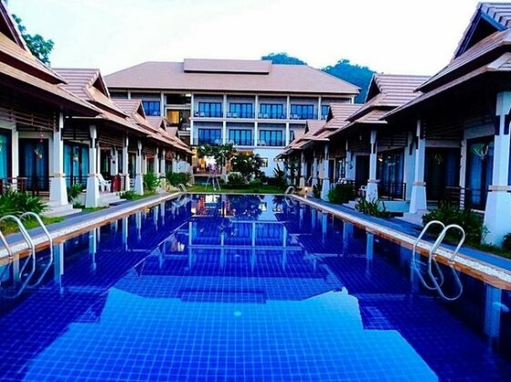 Poolsawat Villa - Photo2
