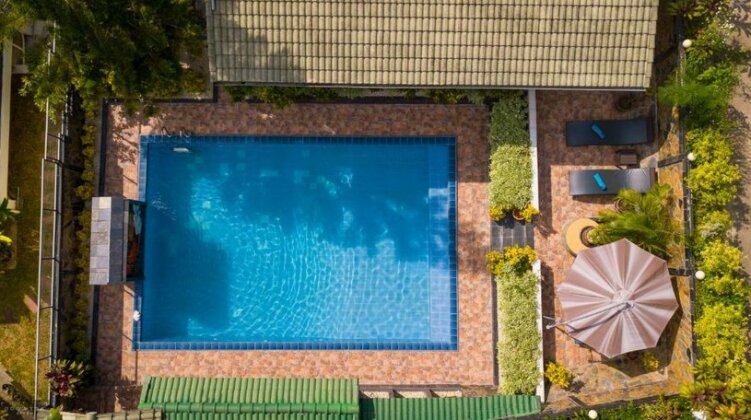 Private Poolvilla mit Wasserfall - Photo2