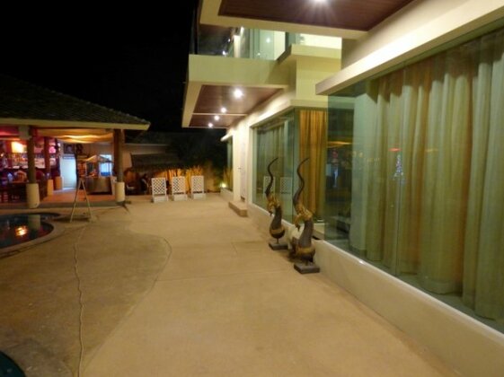 Samui Beach Resort Beach Front Rooms - Photo4