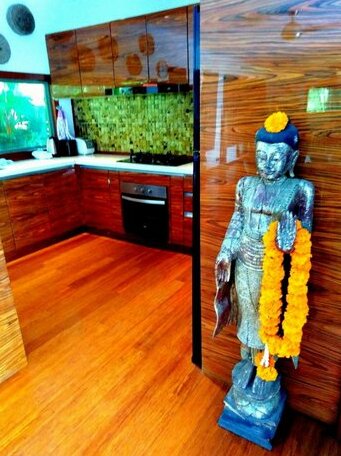 Stunning villa with ocean views and free car - Photo5