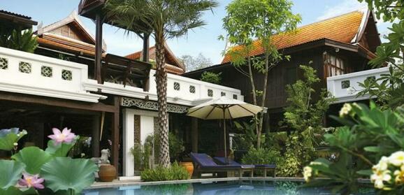 Ndol Streamside Thai Villas