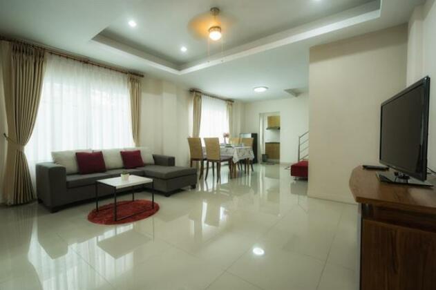 Airport Condo Guest House - Photo2