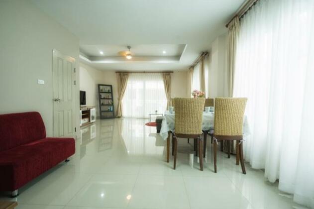 Airport Condo Guest House - Photo3
