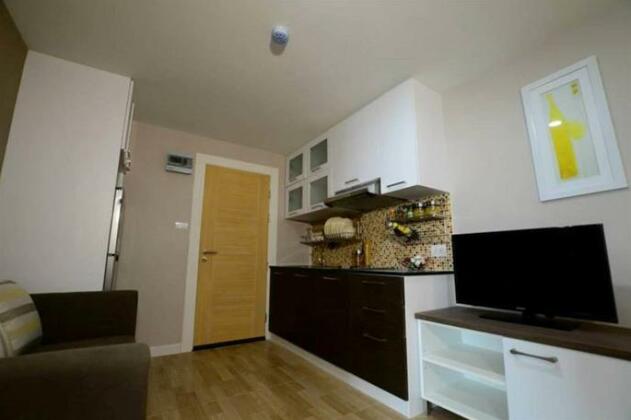 Chayayon Condominium Hotel - Photo5