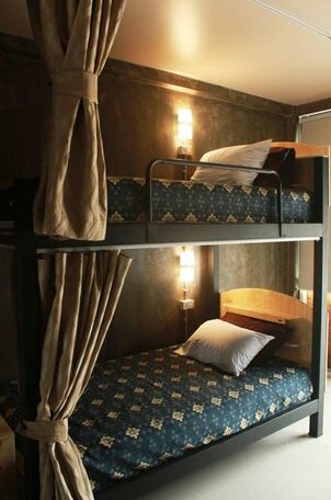 Club 76 Bunk Bed - Adults Only - Photo2