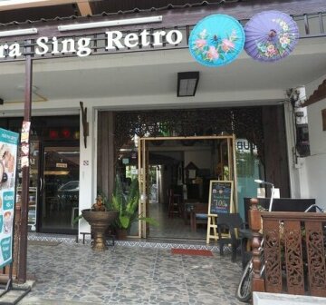 Family room At Phra Sing Retro