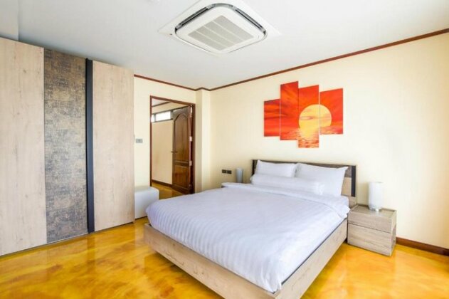 Old City Centre Apartment next to Wat Phra Singh - Photo3
