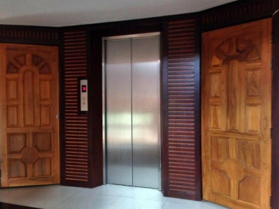 S1 Service Apartment - Photo2