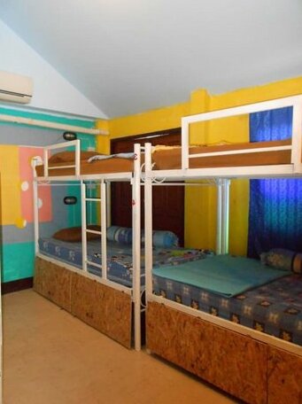 The Living Place 1 - Hostel - Photo5