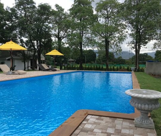 Home and Hill Resort - Photo2